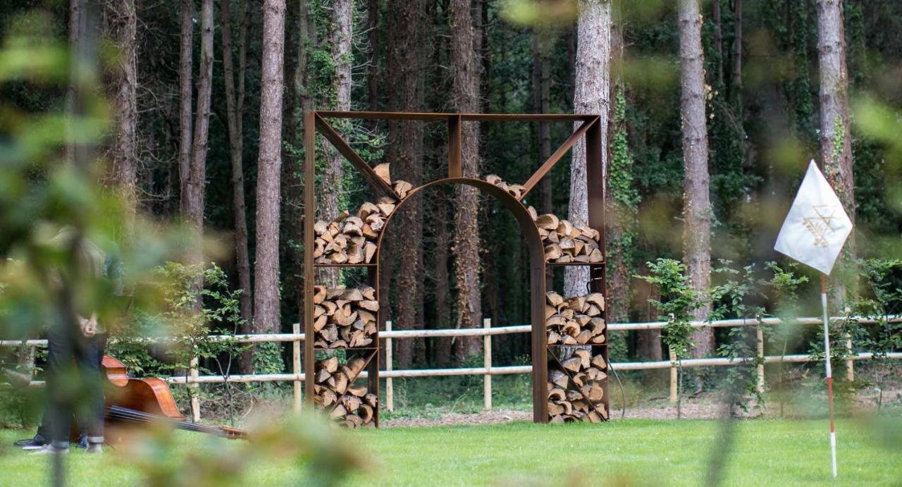 Вілла Domaine De Pan Saint-Lyphard Екстер'єр фото